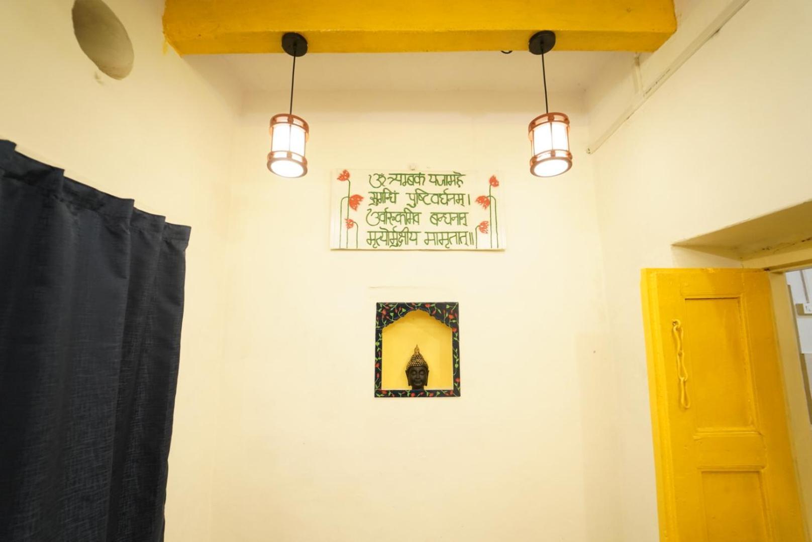 Kailash Heritage Homestay Varanasi Exterior photo